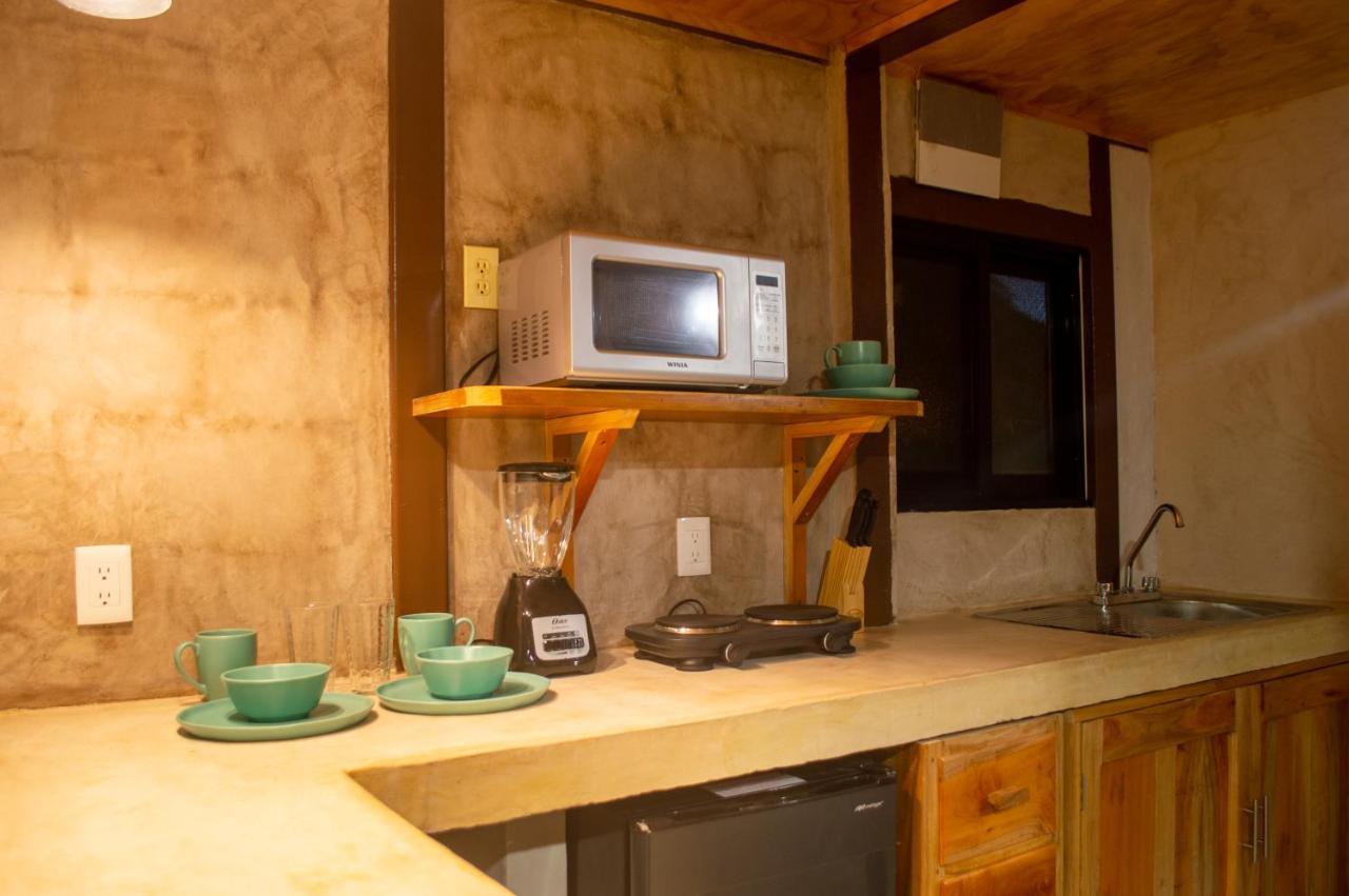 Xtambaa Cabins & Spa Only Adults El Cuyo Luaran gambar