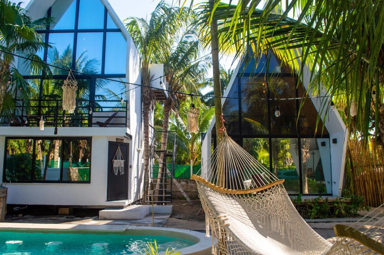 Xtambaa Cabins & Spa Only Adults El Cuyo Luaran gambar