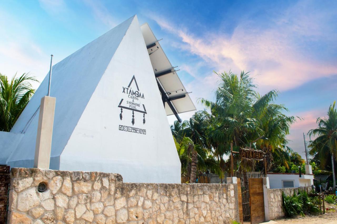 Xtambaa Cabins & Spa Only Adults El Cuyo Luaran gambar