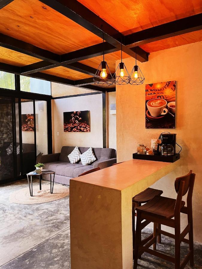 Xtambaa Cabins & Spa Only Adults El Cuyo Luaran gambar