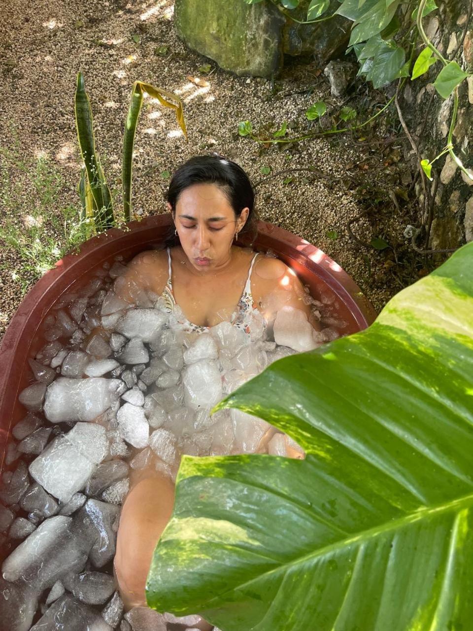 Xtambaa Cabins & Spa Only Adults El Cuyo Luaran gambar